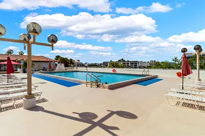 290 174th Street, Unit #1417, Sunny Isles Beach, FL 33160 - Photo 33