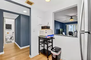 1630 Embassy Dr, West Palm Beach, FL 33401 - Photo 9