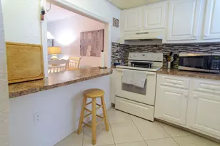 3091 E Sun Sunrise Lakes Dr E Unit, Sunrise, FL 33322 - Photo 3