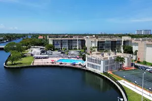 851 Three Islands Blvd Blvd Unit, Hallandale Beach, FL 33009 - Photo 19