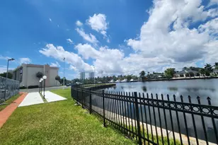 851 Three Islands Blvd Blvd Unit, Hallandale Beach, FL 33009 - Photo 13