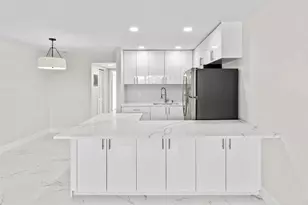 17 Andover A, West Palm Beach, FL 33417 - Photo 7