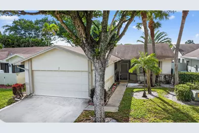 2 Cambridge Place, Boynton Beach, FL 33426 - Photo 1