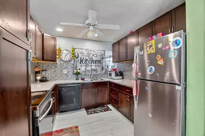 2 Cambridge Place, Boynton Beach, FL 33426 - Photo 9