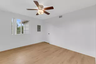 400 Crestwood Ct N, Royal Palm Beach, FL 33411 - Photo 19