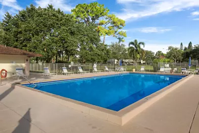 6392 Chasewood Drive, Unit #F, Jupiter, FL 33458 - Photo 27