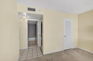 3400 N Ocean Dr, Singer Island, FL 33404 - Photo 33