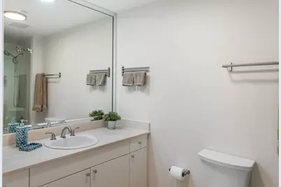 550 SE Mizner Boulevard, Unit #B402, Boca Raton, FL 33432 - Photo 11