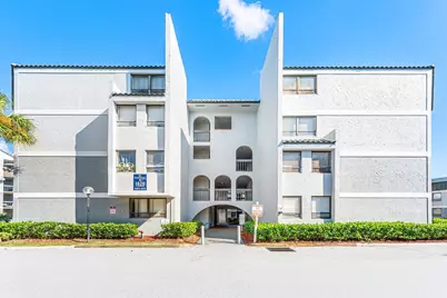 1820 N Congress Avenue #304, West Palm Beach, FL 33401 - Photo 1