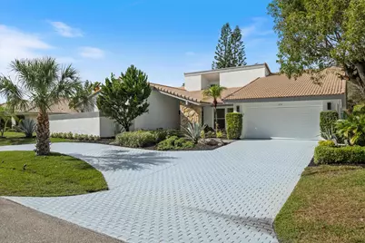 654 Pine Lake Drive, Delray Beach, FL 33445 - Photo 3
