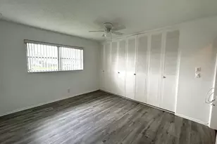 2723 Dudley Dr W, West Palm Beach, FL 33415 - Photo 11