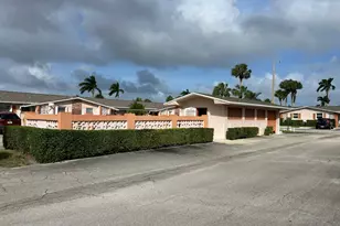 2723 Dudley Dr W, West Palm Beach, FL 33415 - Photo 19