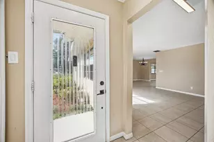 569 SE Fallon Dr, Port Saint Lucie, FL 34983 - Photo 3