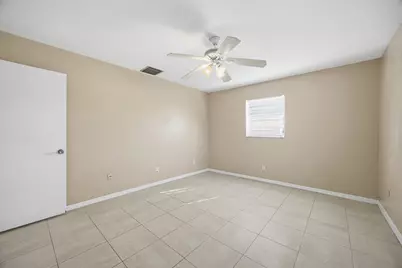 569 SE Fallon Drive, Port Saint Lucie, FL 34983 - Photo 21
