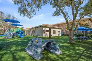 606 Hermitage Cir, Palm Beach Gardens, FL 33410 - Photo 49