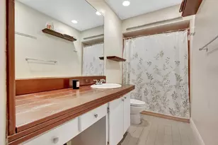 3040 NE 16th Ave, Oakland Park, FL 33334 - Photo 13