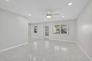 149 Hastings I, West Palm Beach, FL 33417 - Photo 3