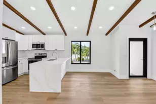 10151 Windtree Ln N, Boca Raton, FL 33428 - Photo 11