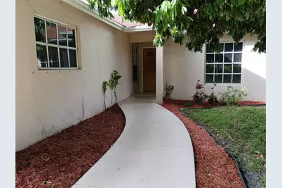 1704 Boardman Avenue, Mangonia Park, FL 33407 - Photo 5