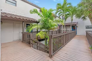 149 NW 70th St, Boca Raton, FL 33487 - Photo 23