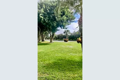 15492 Lakes Of Delray Boulevard, Unit #106, Delray Beach, FL 33484 - Photo 21