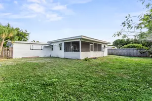 337 E Lake Rd, Palm Springs, FL 33461 - Photo 17