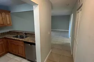 1475 Lake Crystal Dr, West Palm Beach, FL 33411 - Photo 3