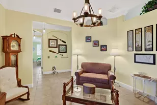 447 11th Square SW, Vero Beach, FL 32962 - Photo 9
