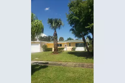 812 Dogwood Road, North Palm Beach, FL 33408 - Photo 1