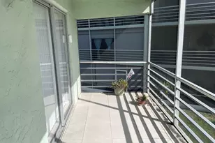 3300 Springdale Blvd, Palm Springs, FL 33461 - Photo 7