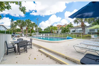 2060 NE 1st Street, Unit #2, Deerfield Beach, FL 33441 - Photo 11