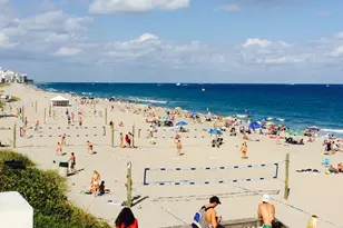 2060 NE 1st St, Deerfield Beach, FL 33441 - Photo 21