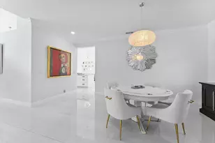 1290 Manor Ct, Weston, FL 33326 - Photo 11