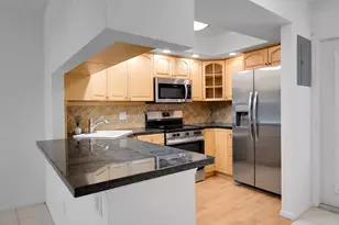 2731 NE 14th St Causeway Unit, Pompano Beach, FL 33062 - Photo 5