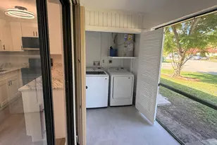 440 Glenwood Dr, West Palm Beach, FL 33415 - Photo 5