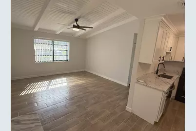 440 Glenwood Drive, West Palm Beach, FL 33415 - Photo 3