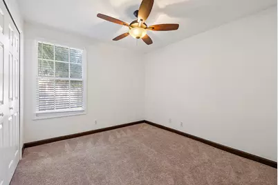 8050 Murano Circle, Palm Beach Gardens, FL 33418 - Photo 11