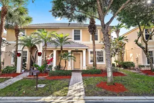 8050 Murano Cir, Palm Beach Gardens, FL 33418 - Photo 1