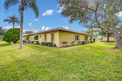 1734 Lakefront Boulevard, Unit #B, Fort Pierce, FL 34982 - Photo 21