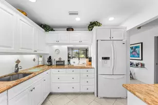61 Eastgate Dr, Boynton Beach, FL 33436 - Photo 15