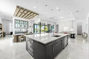 9235 Coral Isles Cir, Palm Beach Gardens, FL 33412 - Photo 11