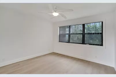 1040 Homewood Boulevard, Unit #L202, Delray Beach, FL 33445 - Photo 23