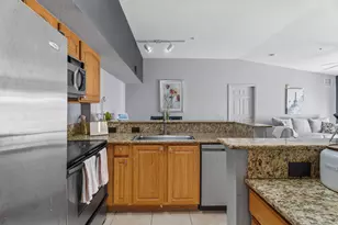 271 SW Palm Dr, Port Saint Lucie, FL 34986 - Photo 3