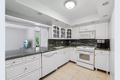 3909 N Ocean Boulevard, Unit #215, Fort Lauderdale, FL 33308 - Photo 9