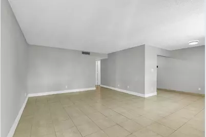 112 Meadows Circle, Boynton Beach, FL 33436 - Photo 1