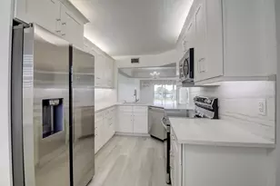 23305 Barwood Ln Unit, Boca Raton, FL 33428 - Photo 3