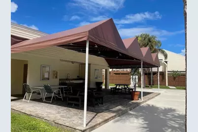 641 Executive Center Drive, Unit #P-105, West Palm Beach, FL 33401 - Photo 17