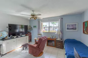 147 Lake Gloria Dr, West Palm Beach, FL 33411 - Photo 21