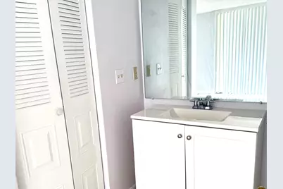 718 Executive Center Drive, Unit #34, West Palm Beach, FL 33401 - Photo 7