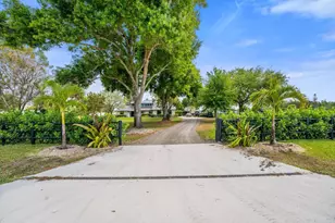 2040 Galloway Trail, Wellington, FL 33414 - Photo 45